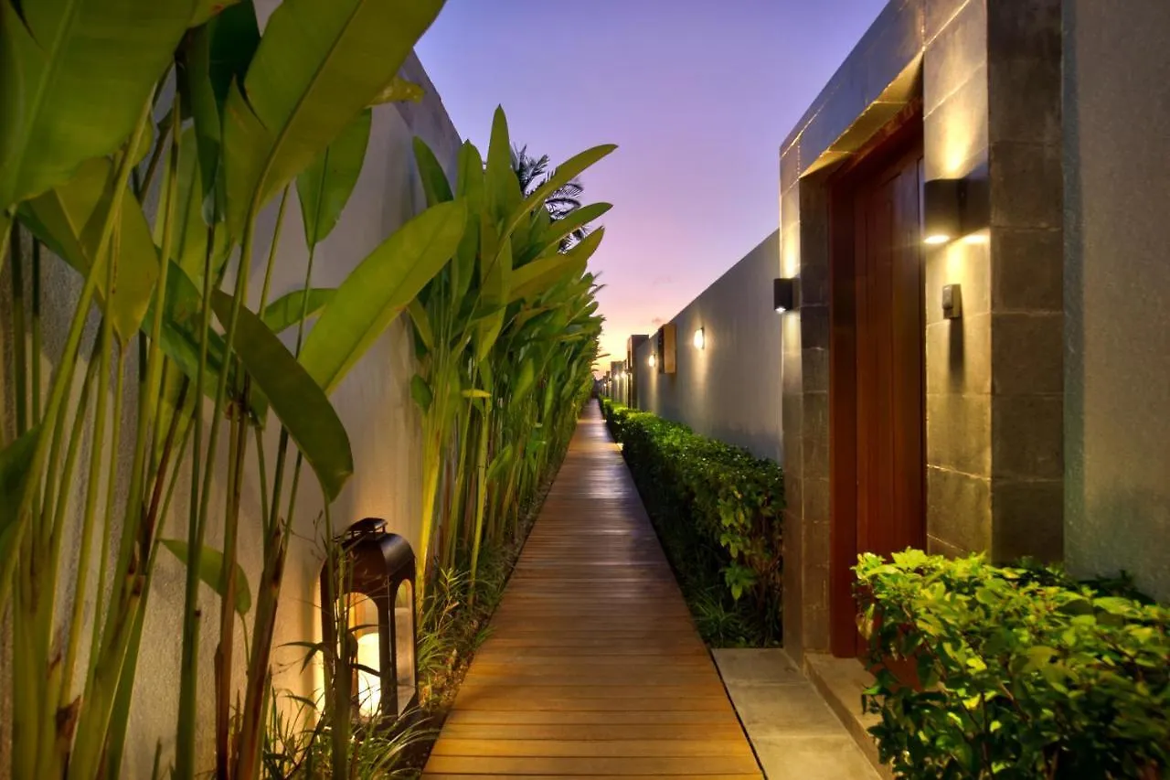 The Claremont Luxury Villas سمينياك
