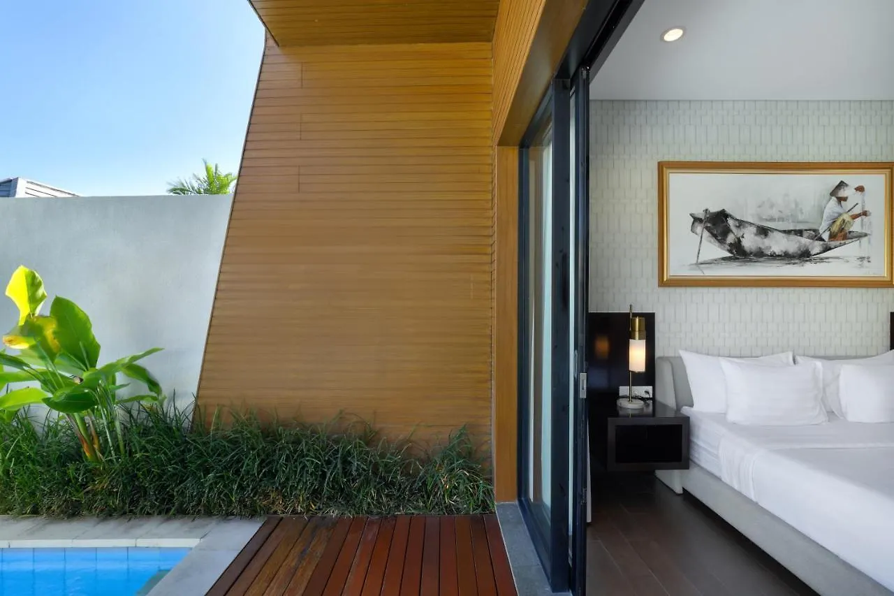 The Claremont Luxury Villas سمينياك