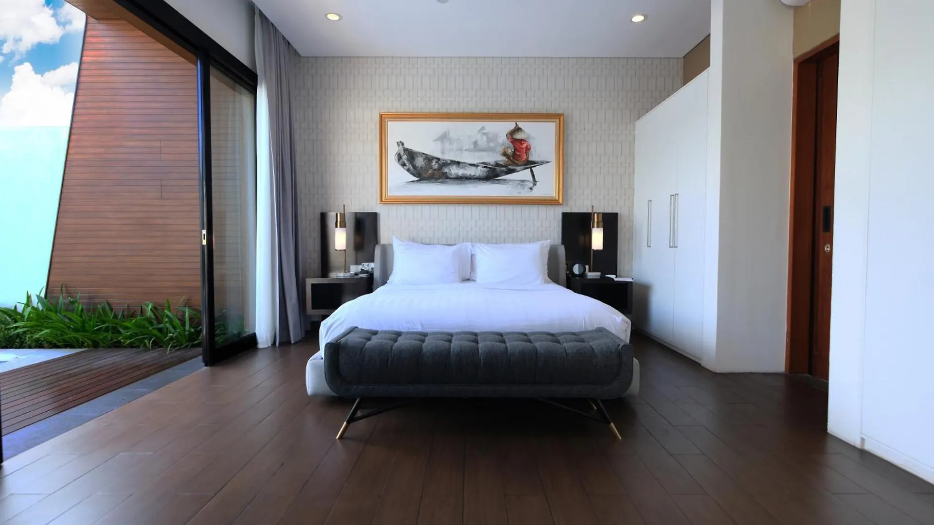 The Claremont Luxury Villas سمينياك